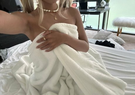 bikini nude onlyfans beautiful nude galleries