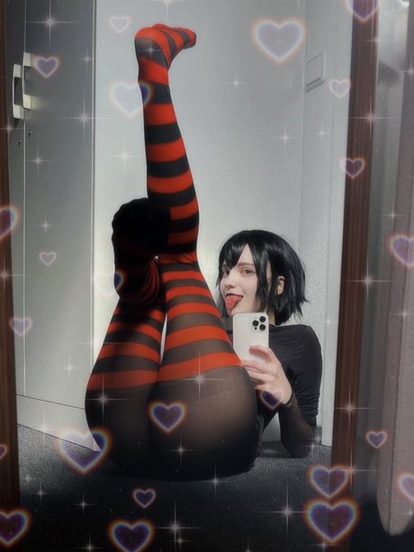 mature asian onlyfans nude picture