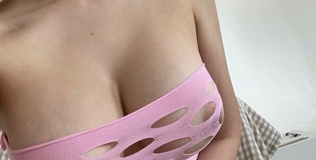 Baesylvie perfect pornstar pics