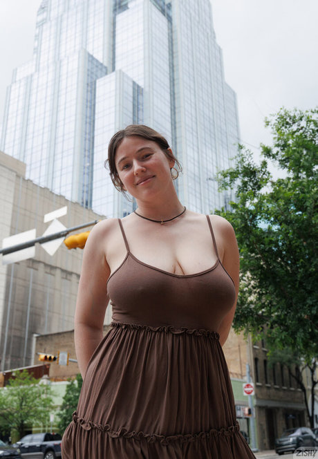 Riley Nixon star best pic