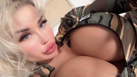 Paulina J Candy pornstar nude pics