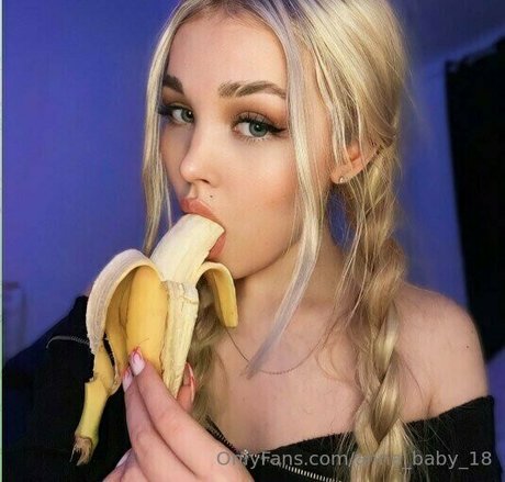 skinny shemale onlyfans erotic picture