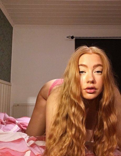 numberonemermaid pornstar sexy photos