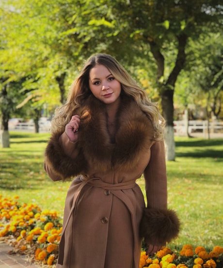 Holly Garner pornstar nude img