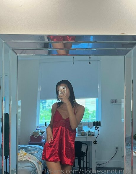 clothesandtingsss porn star pictures