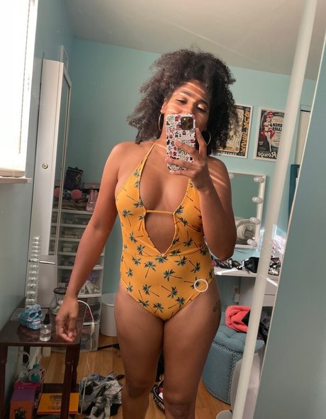 Marti Belle top model archive