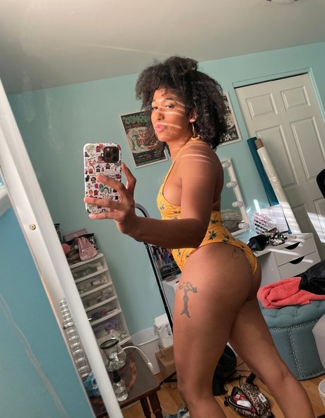 feet milf onlyfans art naked pics