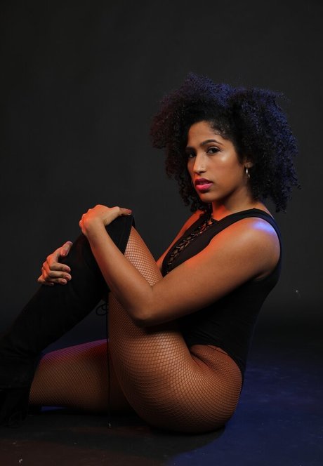 latina teen onlyfans sexy nude pic