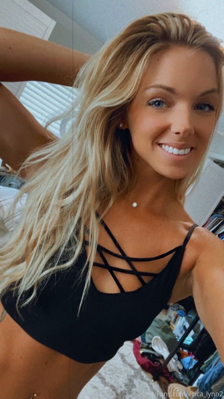 Erica Lynn nude pornstar gallery