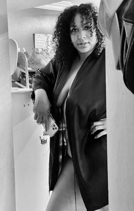 Judy the Great nice model photo