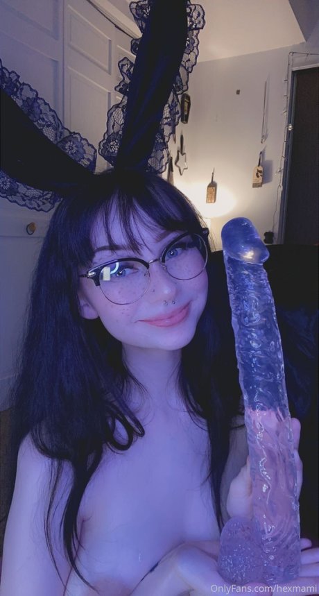 mature asian onlyfans exclusive image