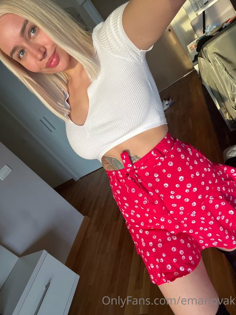 Ema Novak nudes model img