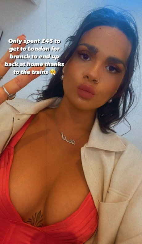 Emily Anne Gordon pretty model picture