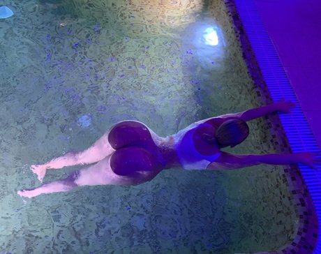 Alkonawt model perfect picture