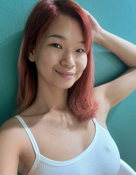 TickyPose pornstar gallery