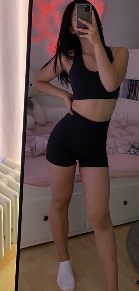 midget nude onlyfans art naked photo