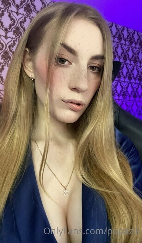 Popazik free model photo