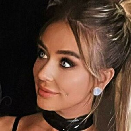 amateur swinger onlyfans nude pictures