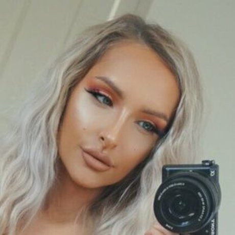 Skylar Taylor high quality star pic