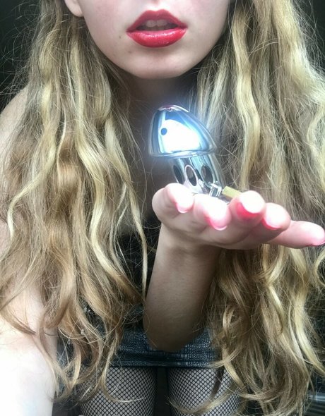 Angela Goddess perfect star picture