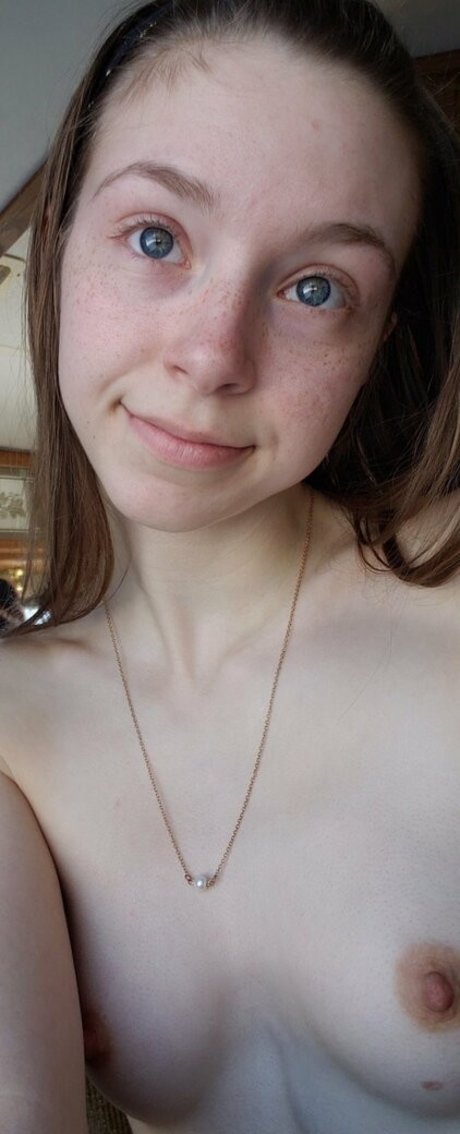 Haze Lynn sex star img