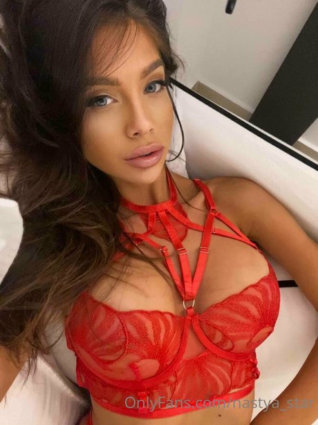 Nastya Star porn model pictures