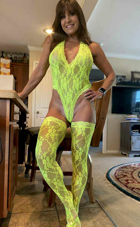 shemale onlyfans porn image