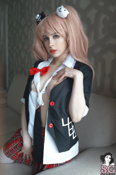 Loligaia pretty actress photo