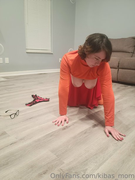 Kibas Mom exclusive pornstar pic