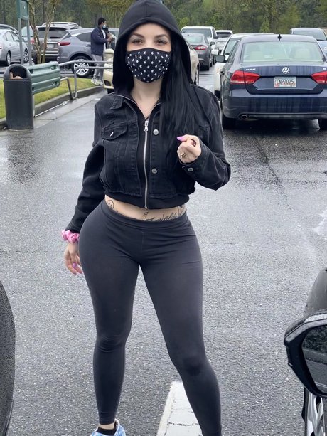 CMaggio pornstar hot pics