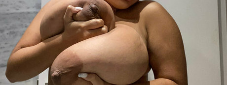 Laya_ high quality model galleries