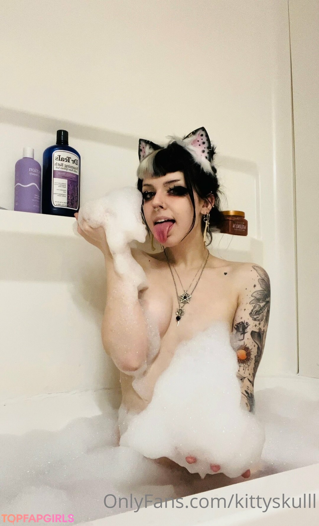 Caroline Carr_ sex pornstar photo