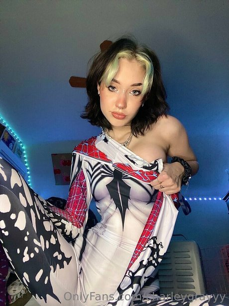 charley model xxx image