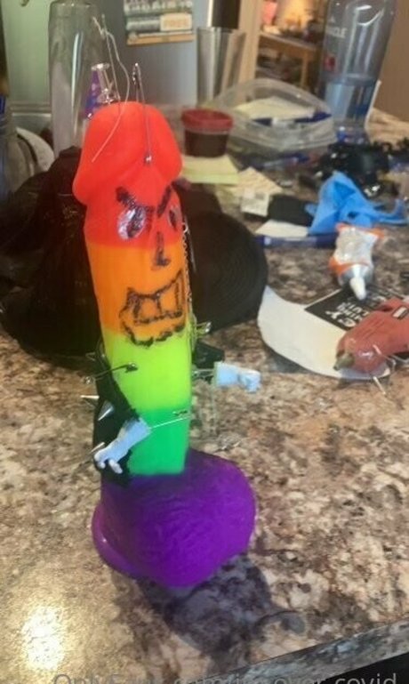 im over covid model nudes images