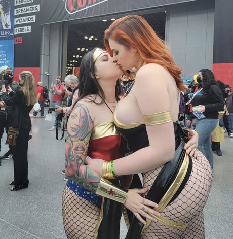 Abigaiil Morris model hd pic