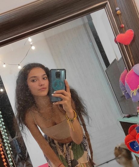 MakyMakys beautiful actress pics