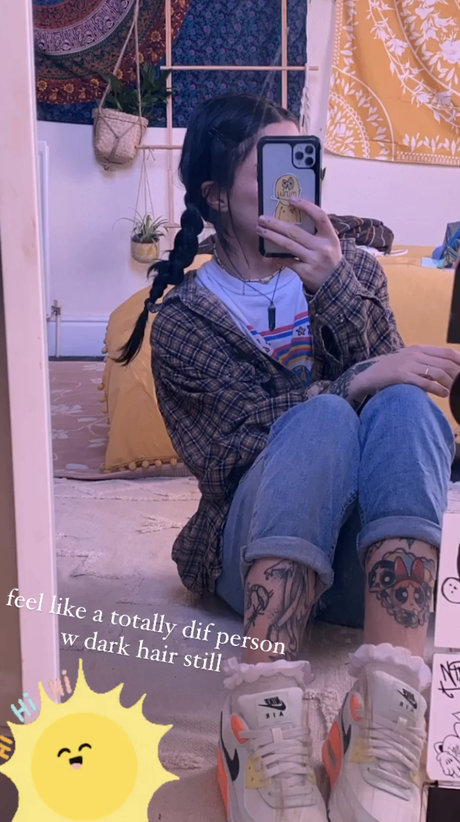 CosmicCreatures erotic model photos