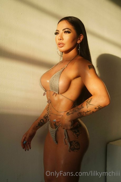 Morgan Lee xxx model img