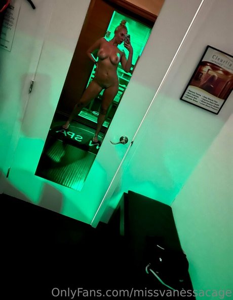 Vanessa Cage pornstar free galleries
