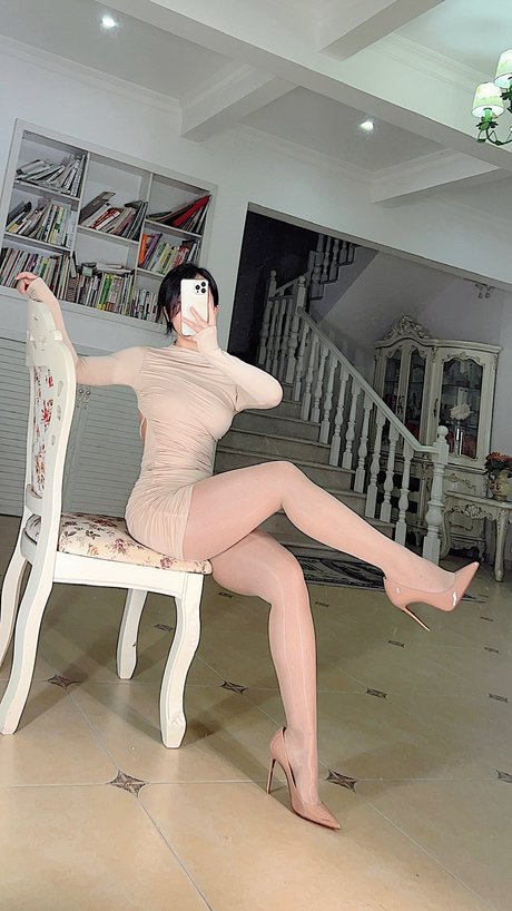 Zhang Heyu pornstar art galleries