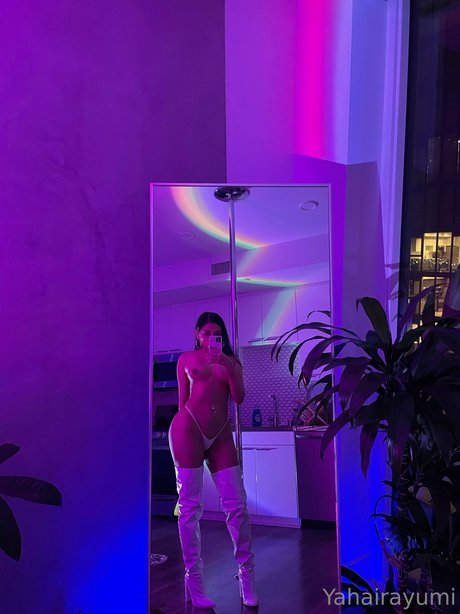 Yahaira Yumi star art picture