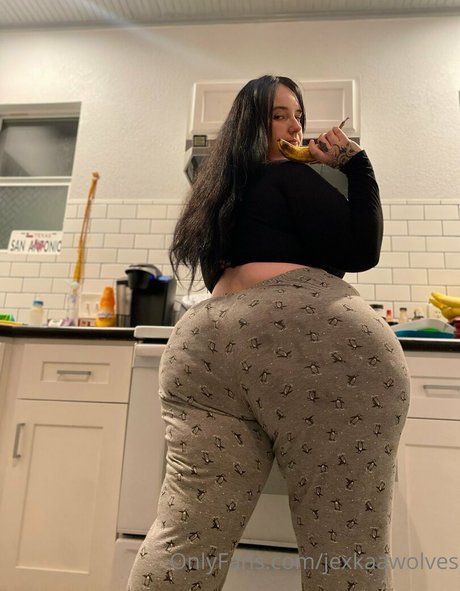 Jexkaa Wolves xxx pornstar pic