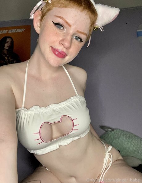 Aaliyah May star images