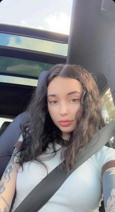 Stormy Summers naked pornstar archive