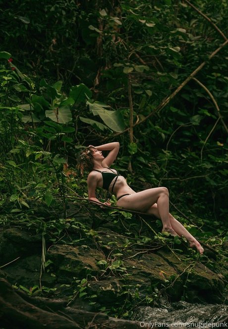 Snugglepunk top pornstar gallery