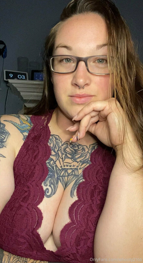 Whooty2166 sex pornstar pic