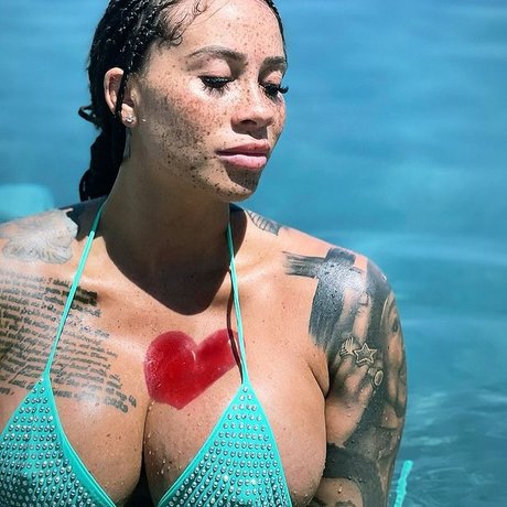 Me Gan_ pornstar pretty pics