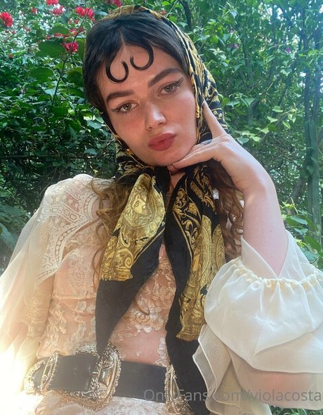 floraauclair model free picture