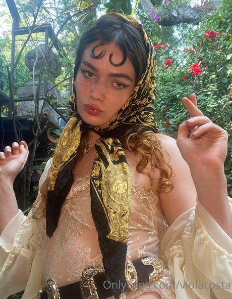 floraauclair Profile pic