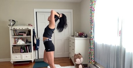 ehmbies pretty star pic